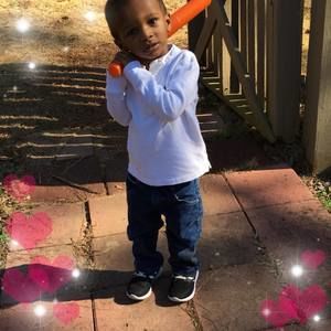 Meet your Posher, Delphine